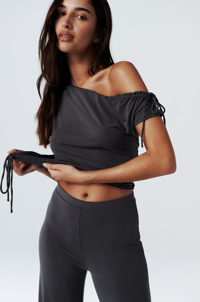 Elisia Top | Charcoal